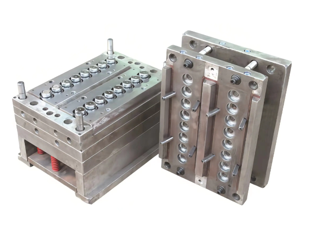 China Cap Mold